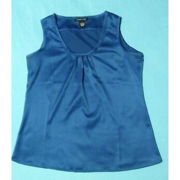 Royal blue sleeveless top - Picture 1 of 2